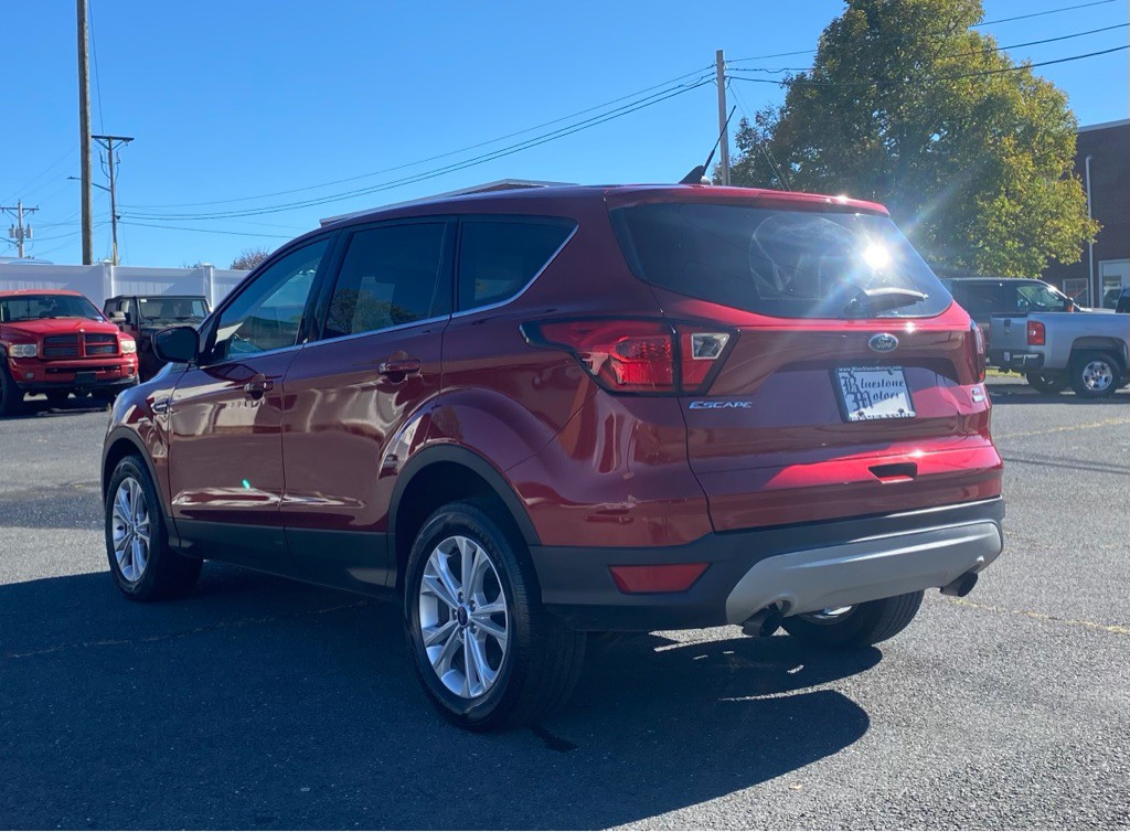 2019 Ford Escape Image 3