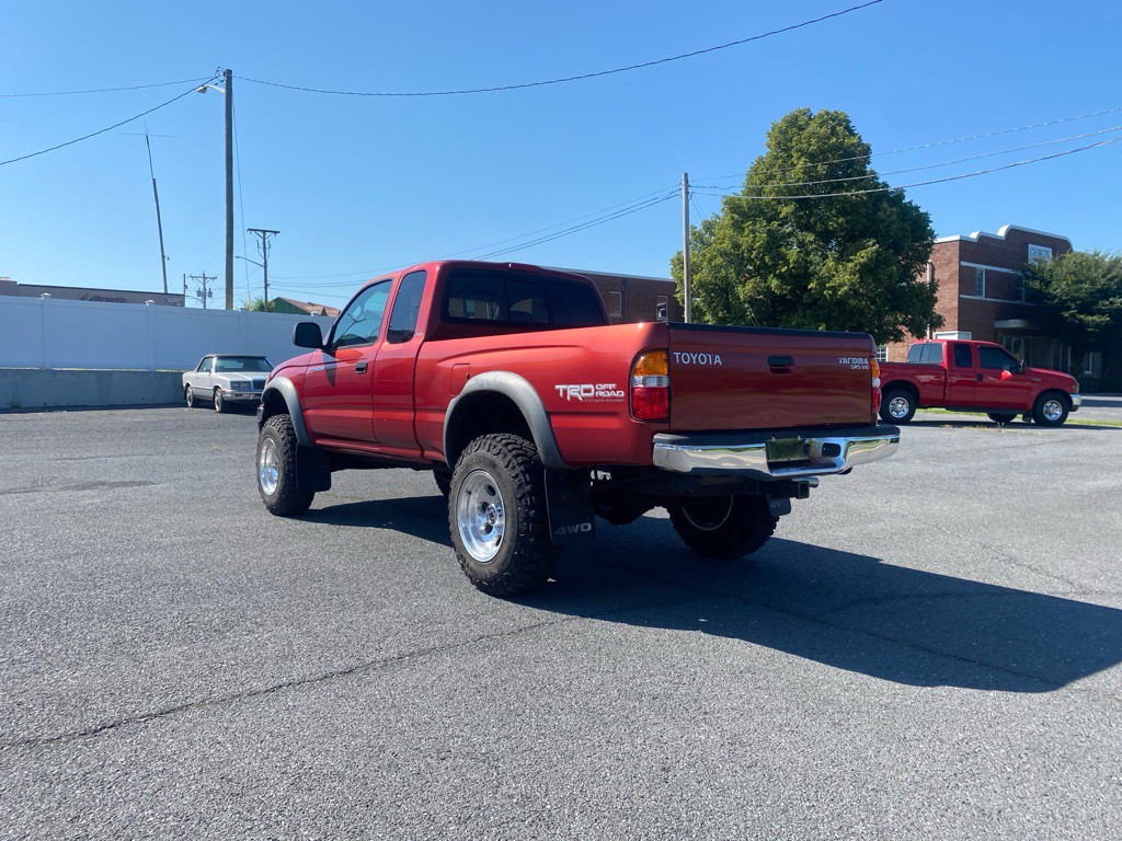 2004 Toyota Tacoma Image 3