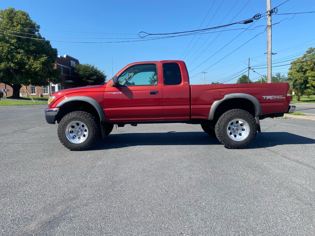 2004 Toyota Tacoma Image 4