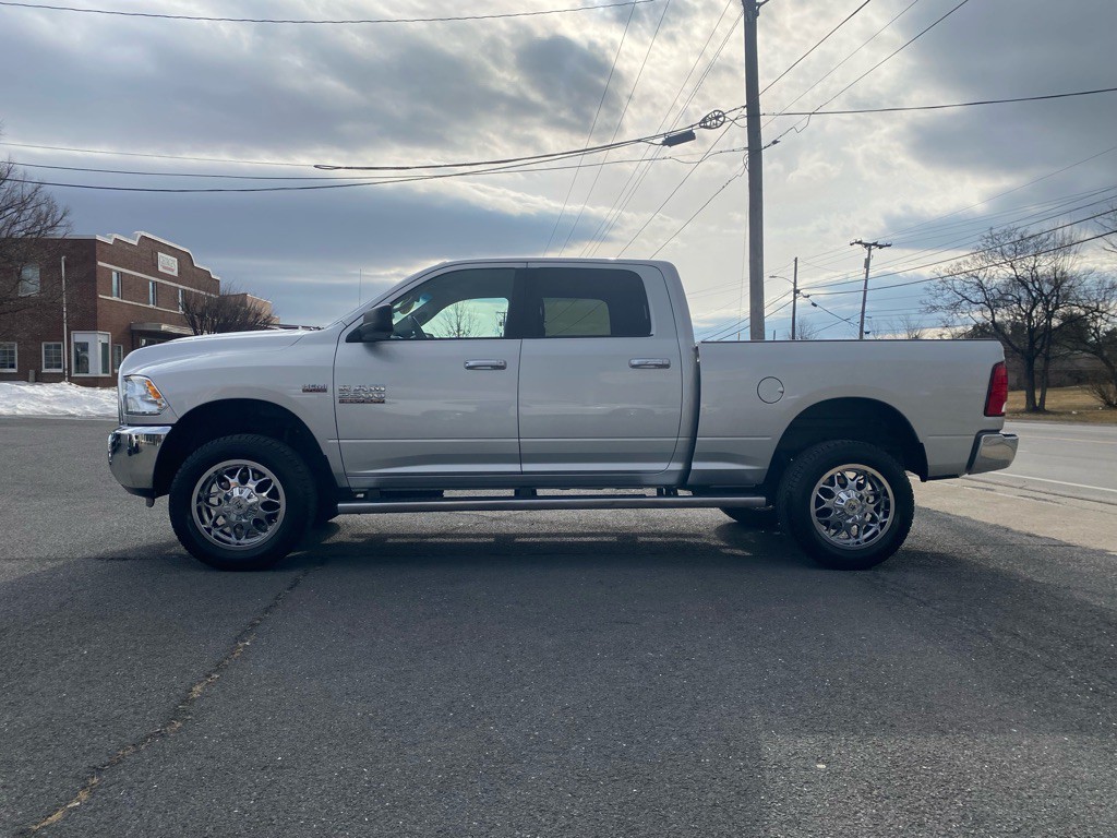 2018 RAM 2500 Image 4
