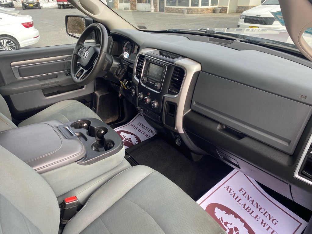 2018 RAM 2500 Image 9