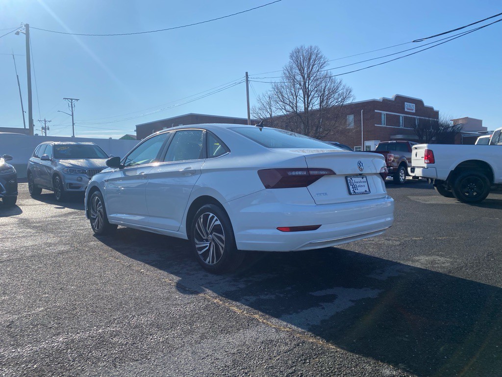 2021 Volkswagen Jetta Image 3