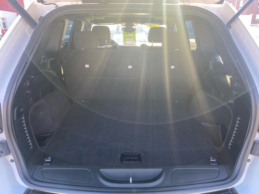 2018 Jeep Grand Cherokee Image 11