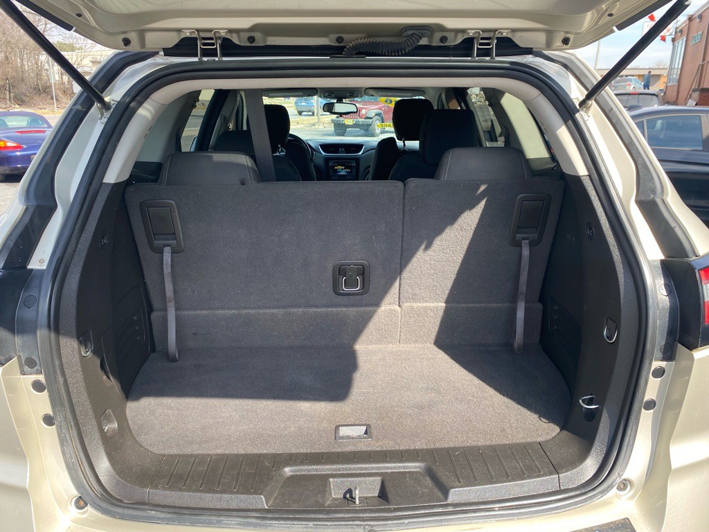 2016 Chevrolet Traverse Image 11