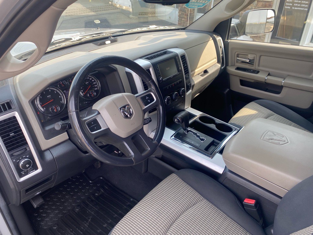 2011 RAM 1500 Image 6