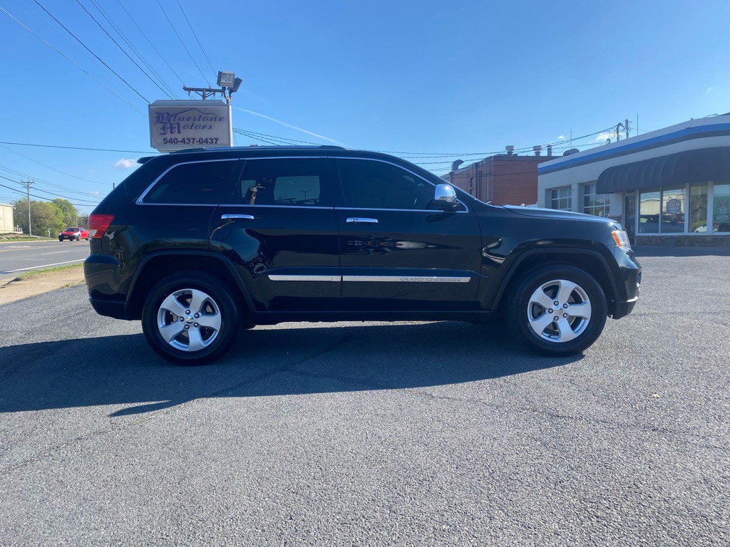 2012 Jeep Grand Cherokee Image 2