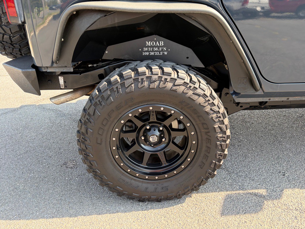 2017 Jeep Wrangler Unlimited Image 13
