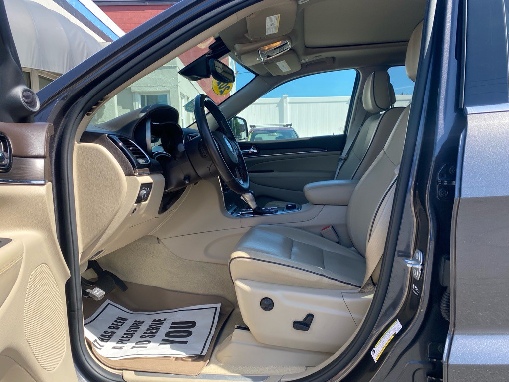2021 Jeep Grand Cherokee Image 5