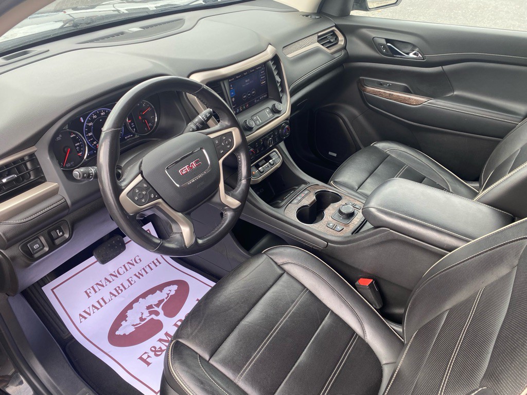 2020 GMC Acadia Image 6