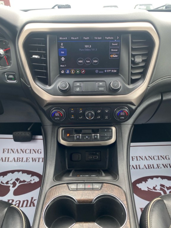 2020 GMC Acadia Image 13