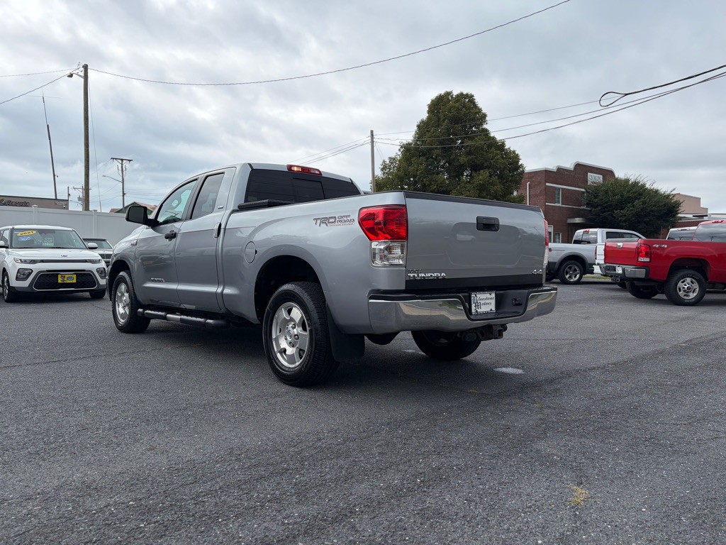 2011 Toyota Tundra Image 3