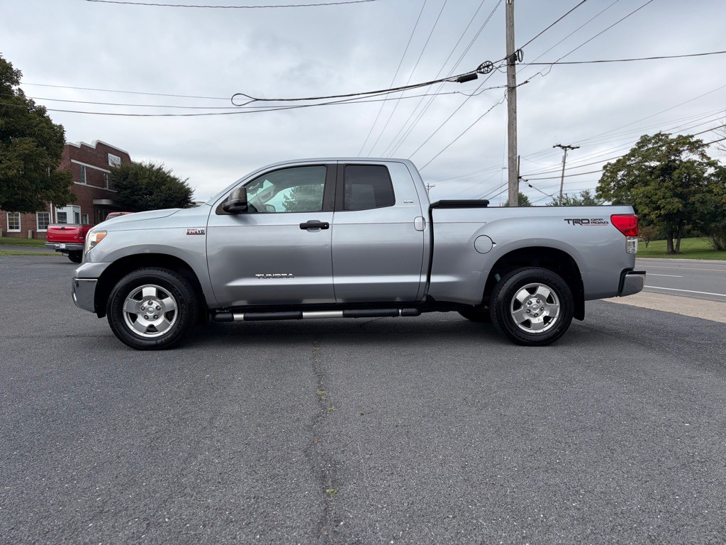 2011 Toyota Tundra Image 4