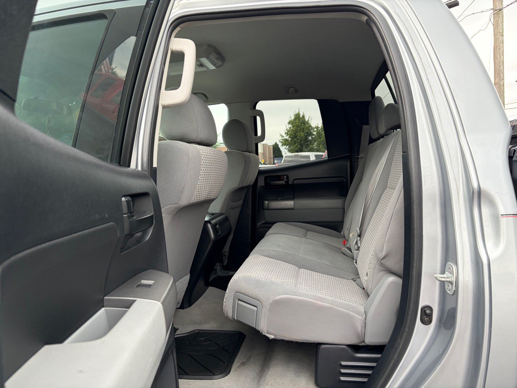 2011 Toyota Tundra Image 7