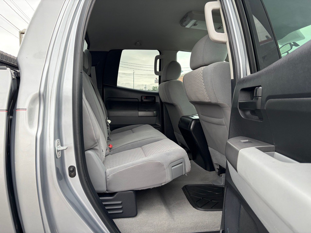 2011 Toyota Tundra Image 10