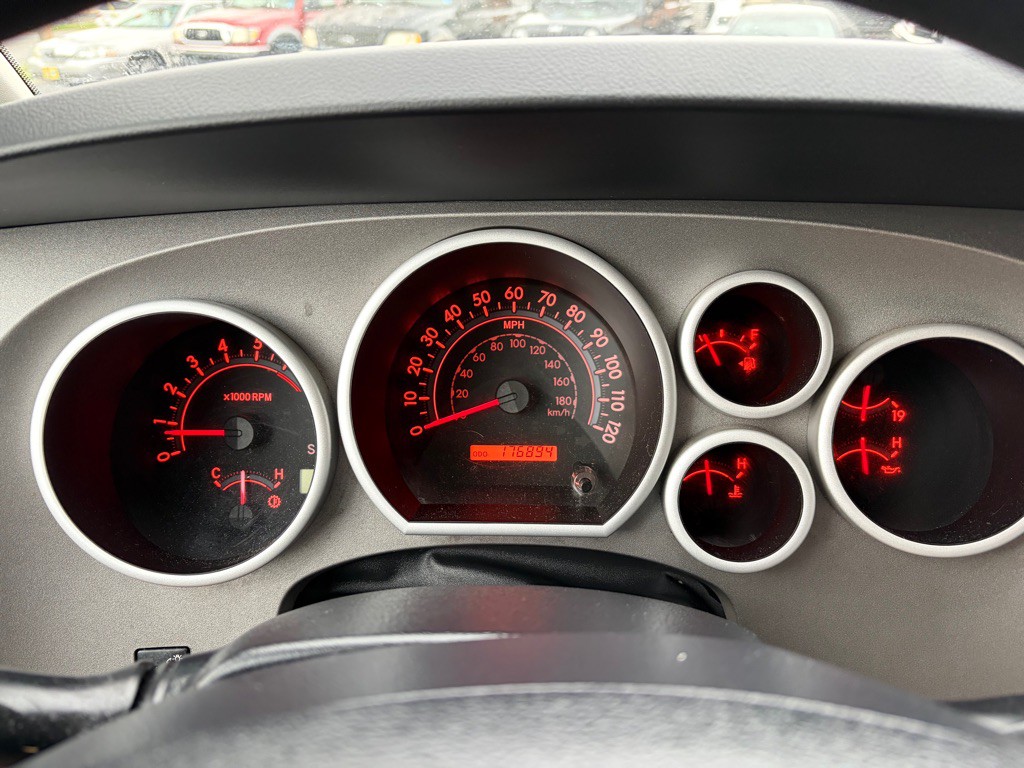 2011 Toyota Tundra Image 15