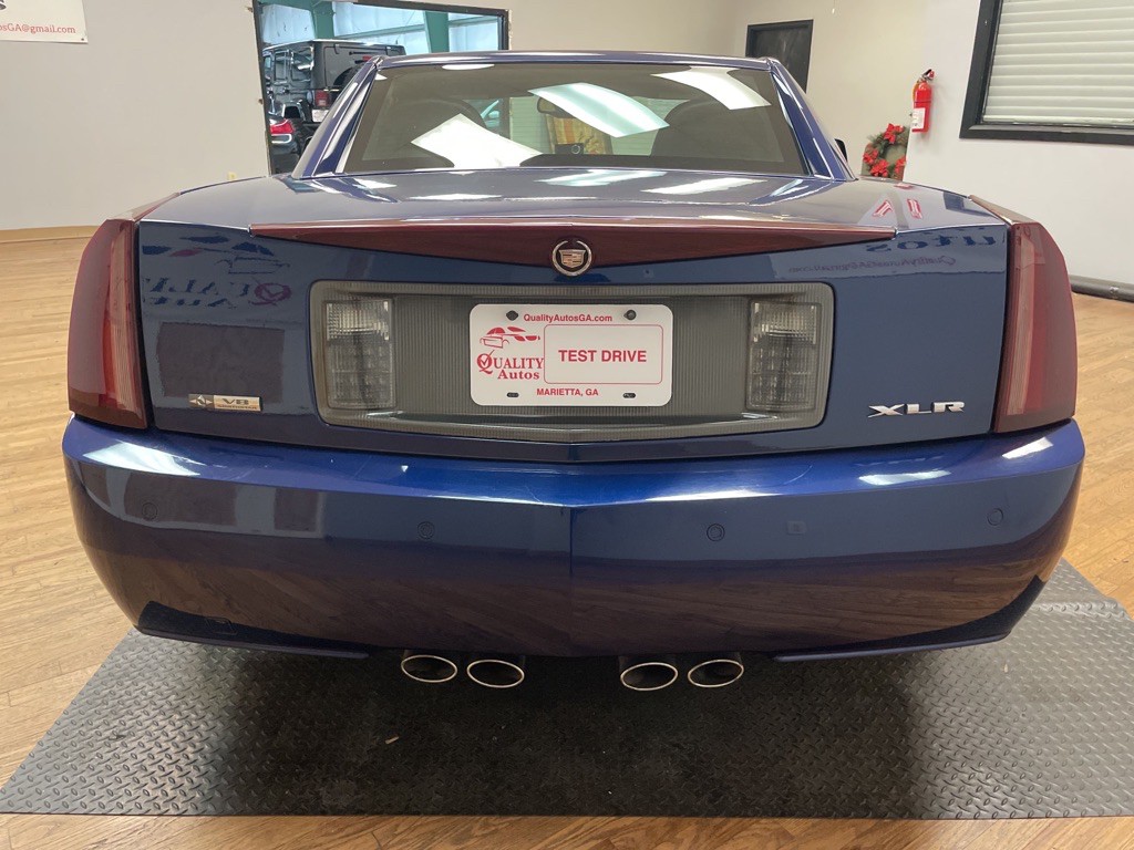 2004 Cadillac XLR Image 10