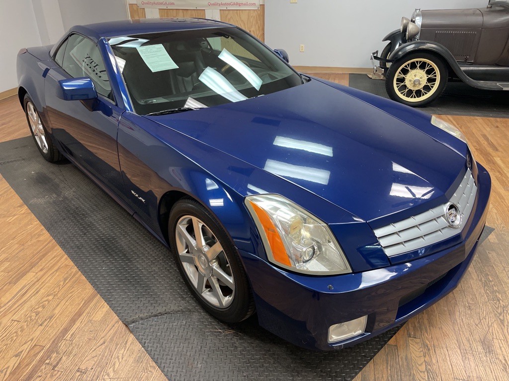 2004 Cadillac XLR Image 14