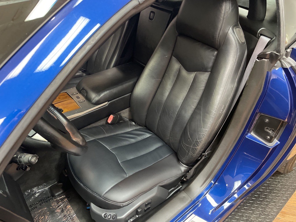 2004 Cadillac XLR Image 22
