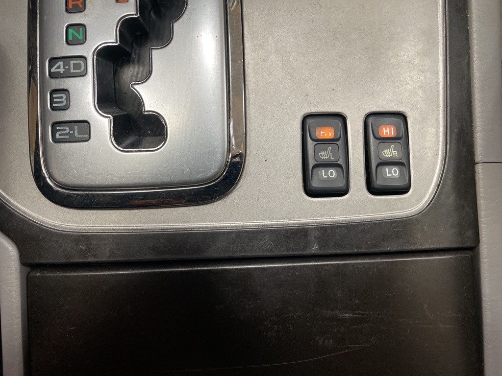 2003 Toyota Land Cruiser Image 26