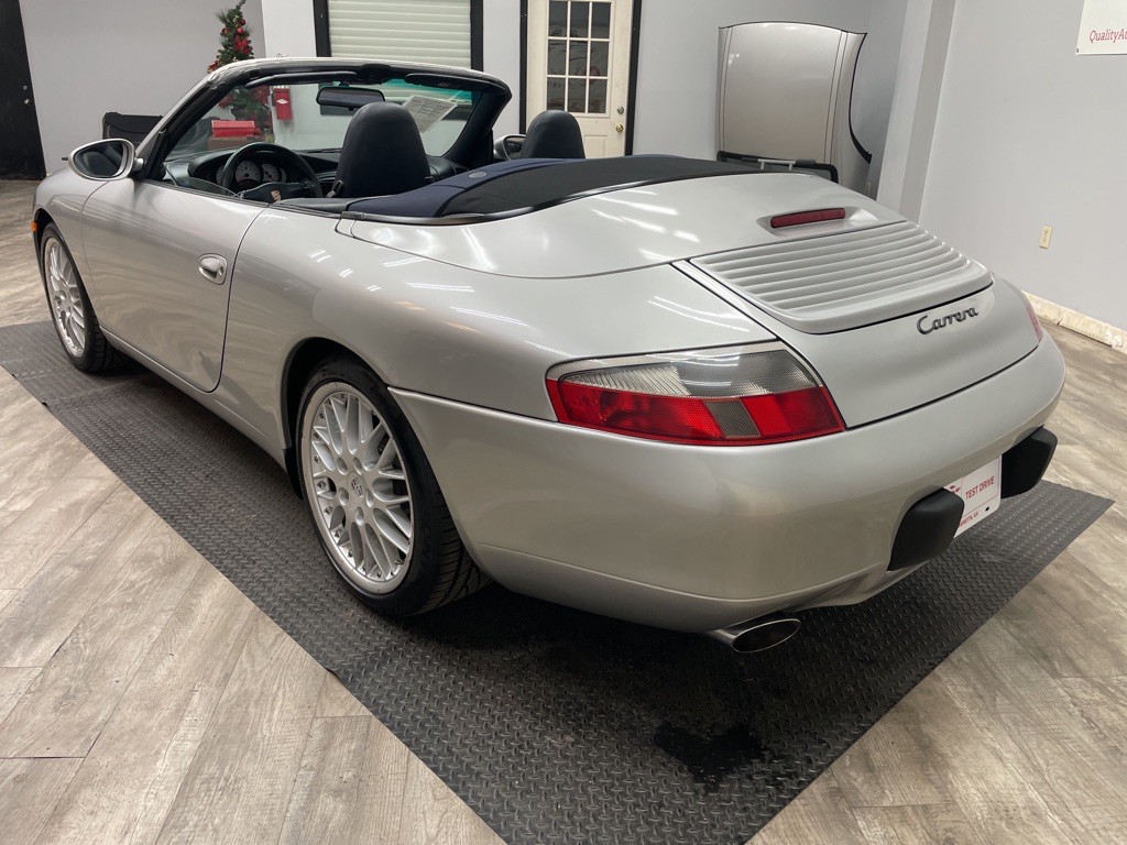 1999 Porsche 911 Image 31