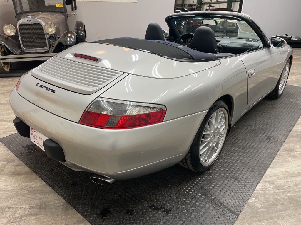 1999 Porsche 911 Image 33