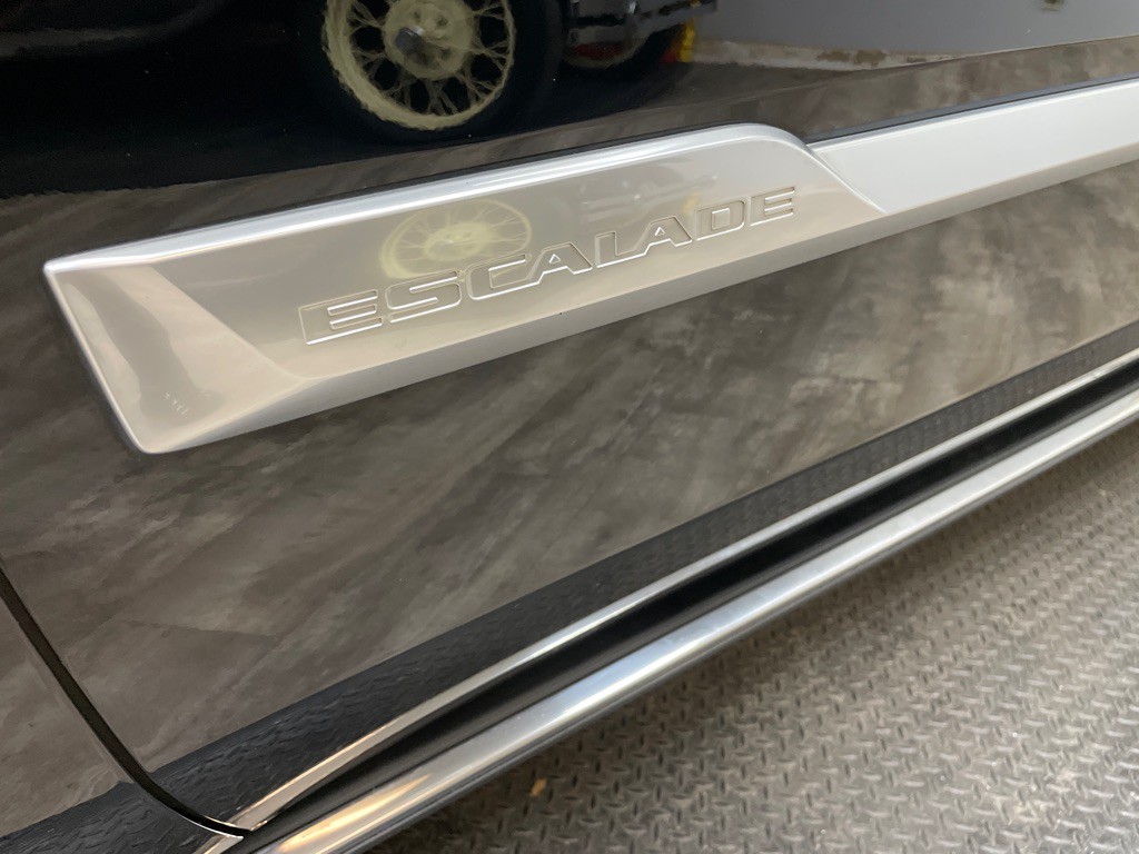 2019 Cadillac Escalade Image 7
