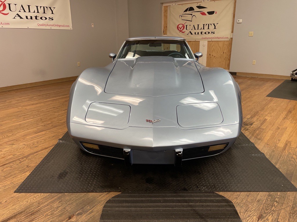 1977 Chevrolet Corvette Image 2