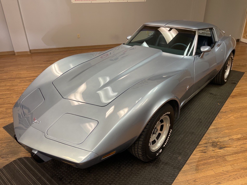 1977 Chevrolet Corvette Image 4