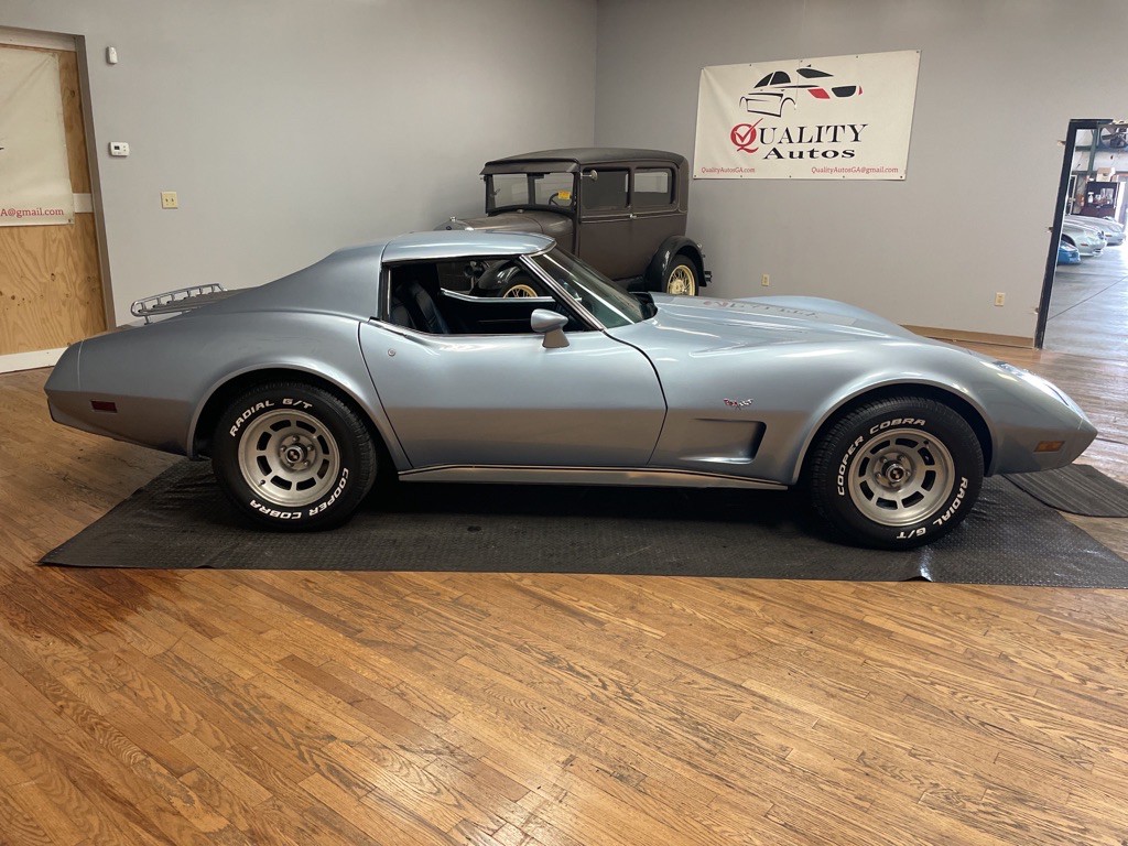 1977 Chevrolet Corvette Image 14