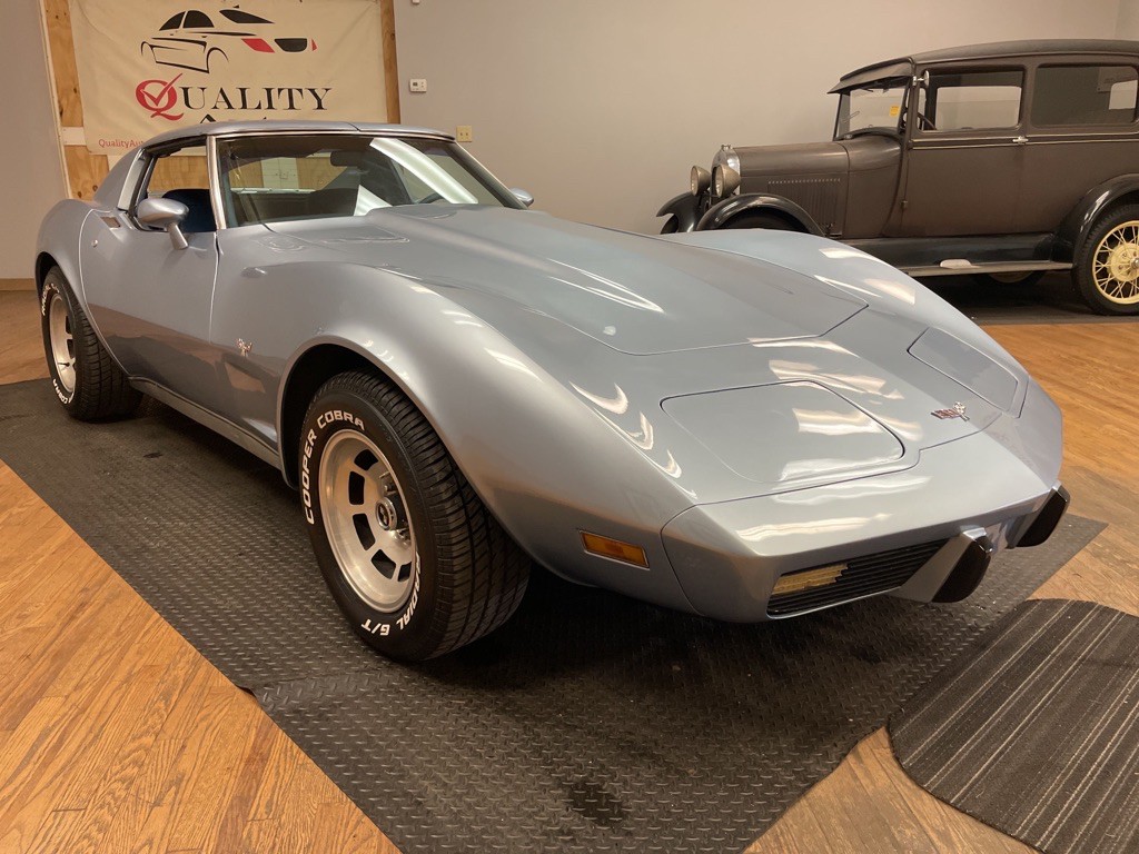 1977 Chevrolet Corvette Image 16