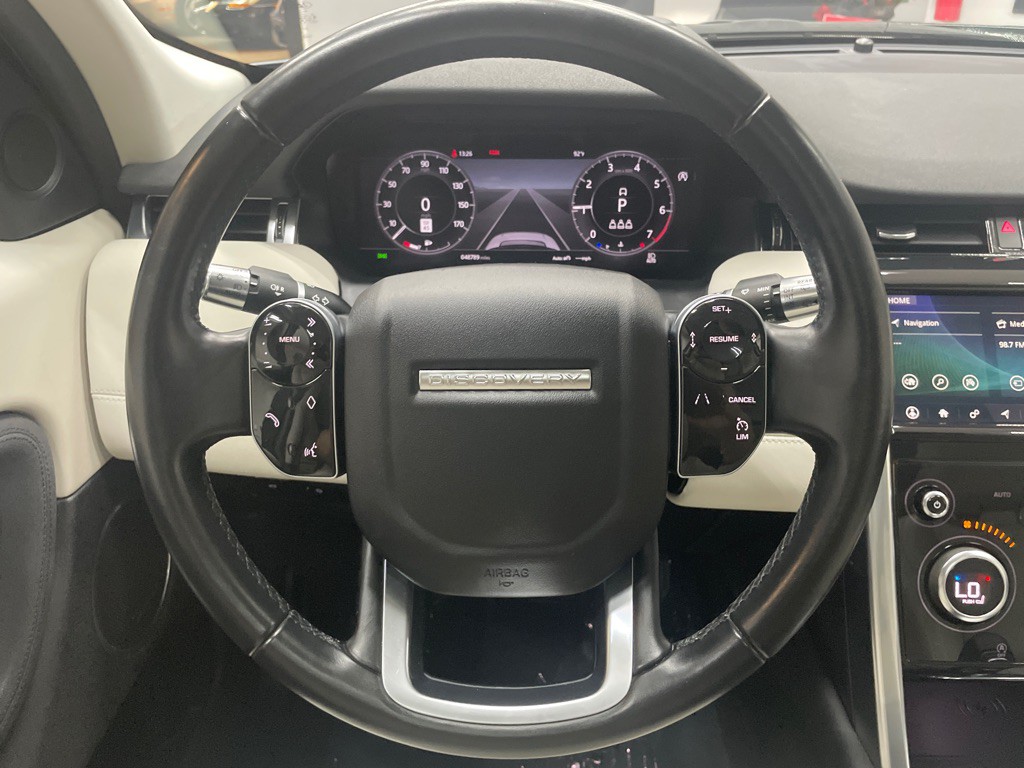 2020 Land Rover Discovery Sport Image 20