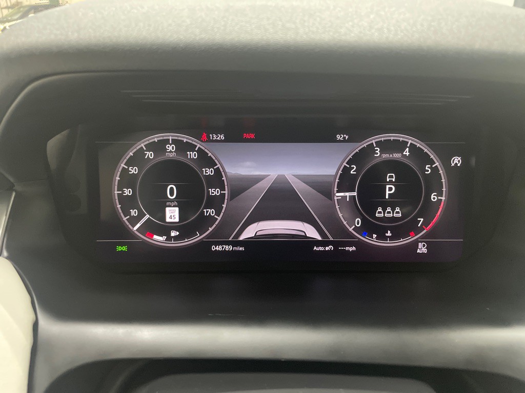 2020 Land Rover Discovery Sport Image 21
