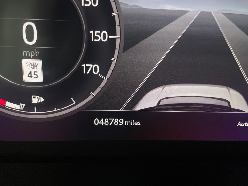 2020 Land Rover Discovery Sport Image 22