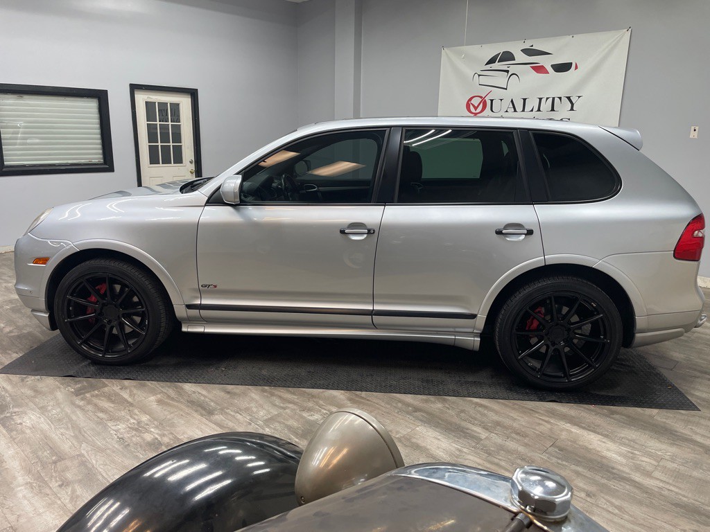 2010 Porsche Cayenne Image 4