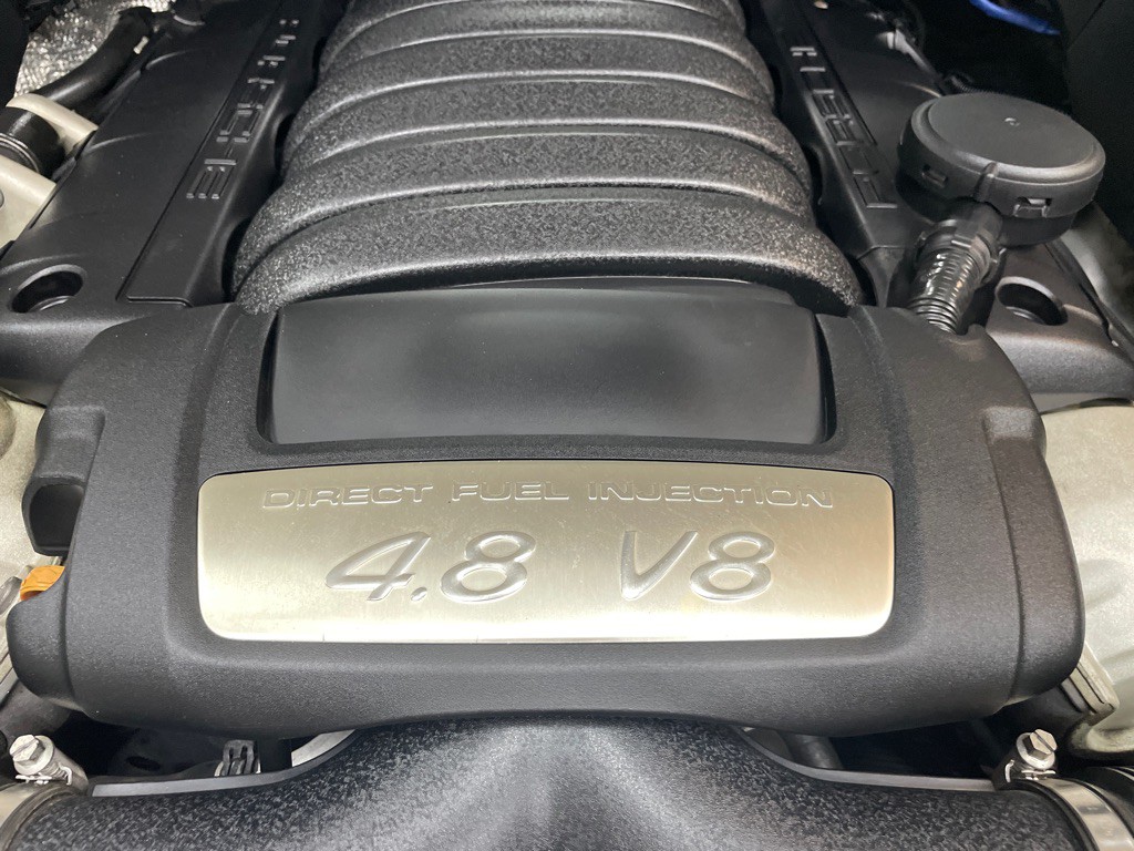 2010 Porsche Cayenne Image 50