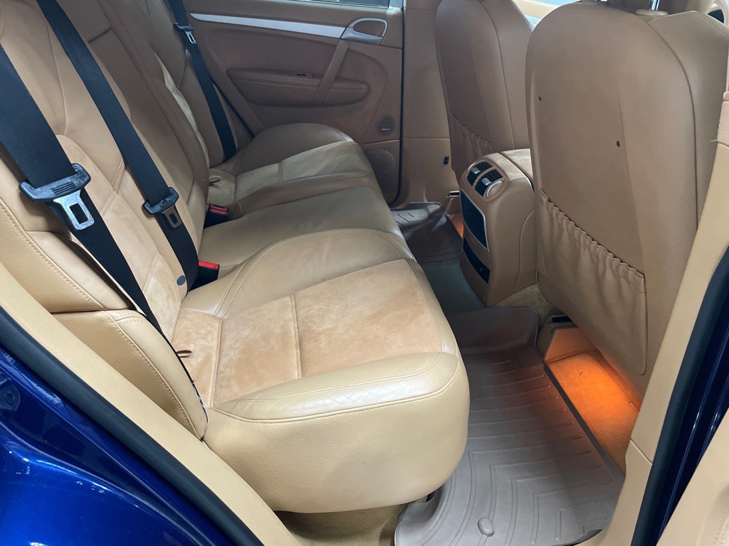 2009 Porsche Cayenne Image 36