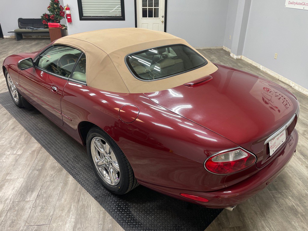 2001 Jaguar XK-Series Image 19