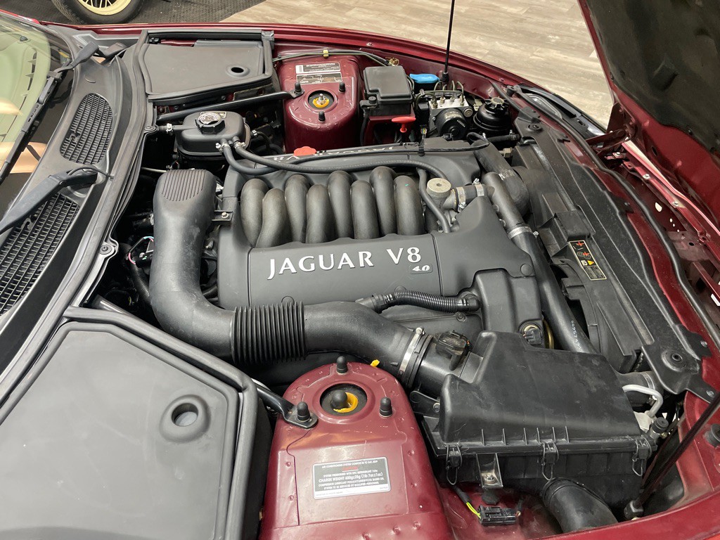 2001 Jaguar XK-Series Image 55