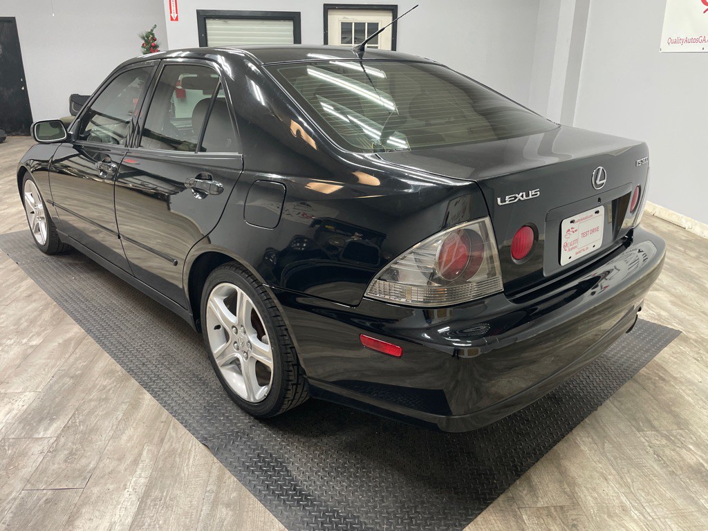 2005 Lexus IS Image 7