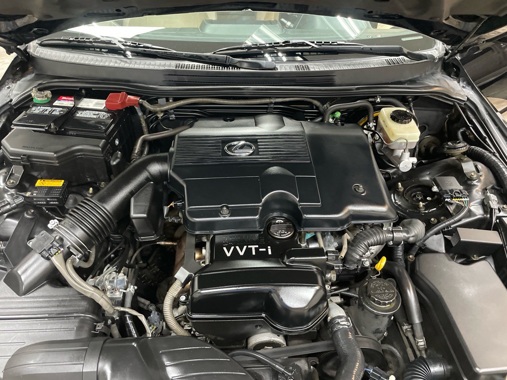 2005 Lexus IS Image 41
