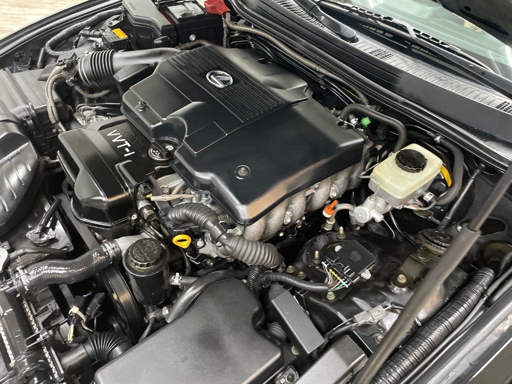 2005 Lexus IS Image 43