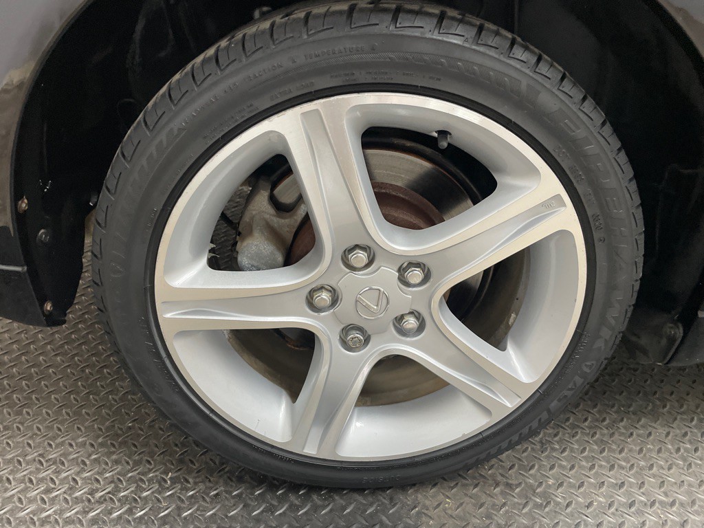 2005 Lexus IS Image 47