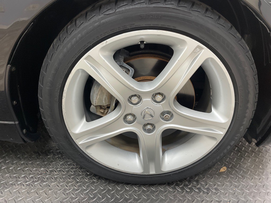 2005 Lexus IS Image 48