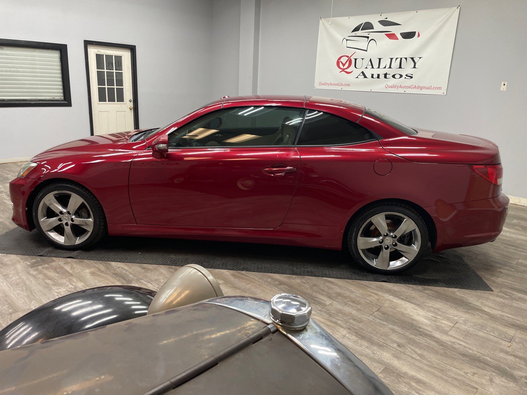 2010 Lexus IS Image 17