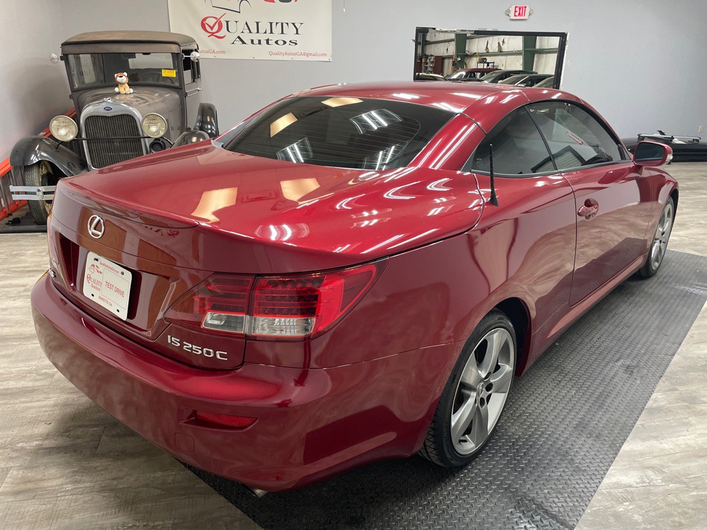 2010 Lexus IS Image 20