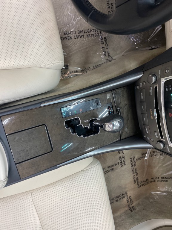 2010 Lexus IS Image 35