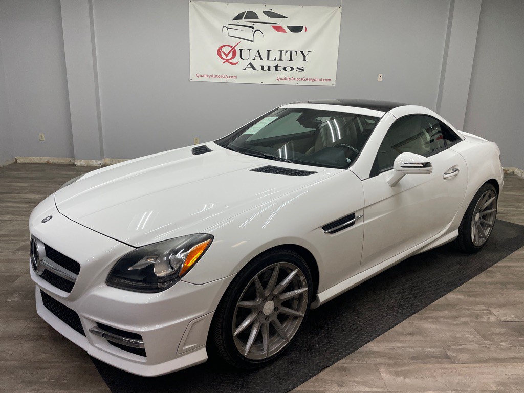 2015 Mercedes-Benz SLK-Class Image 2