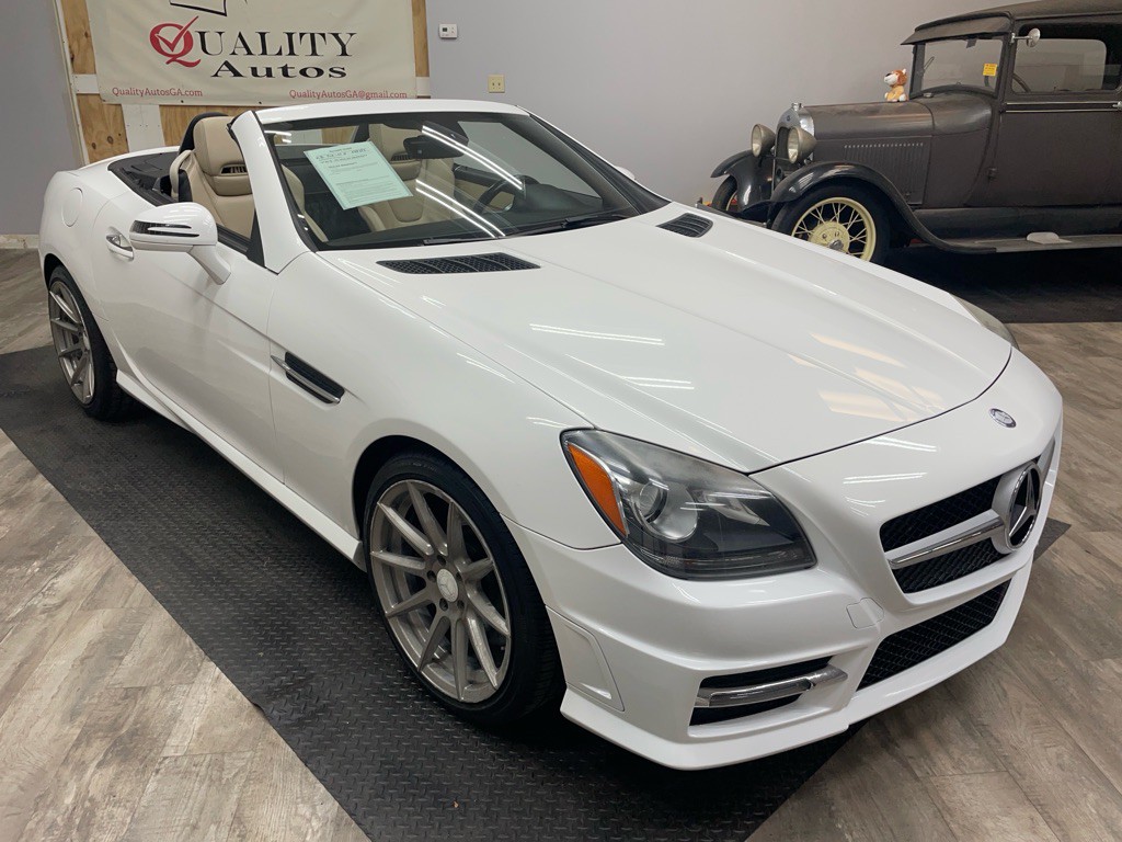 2015 Mercedes-Benz SLK-Class Image 12