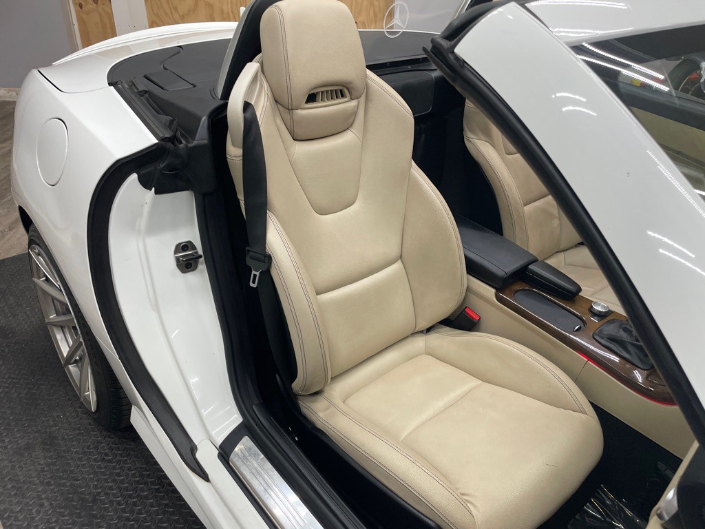 2015 Mercedes-Benz SLK-Class Image 42