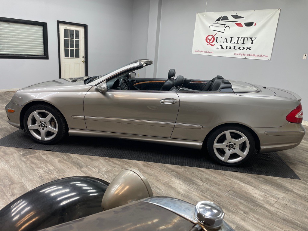 2005 Mercedes-Benz CLK-Class Image 6
